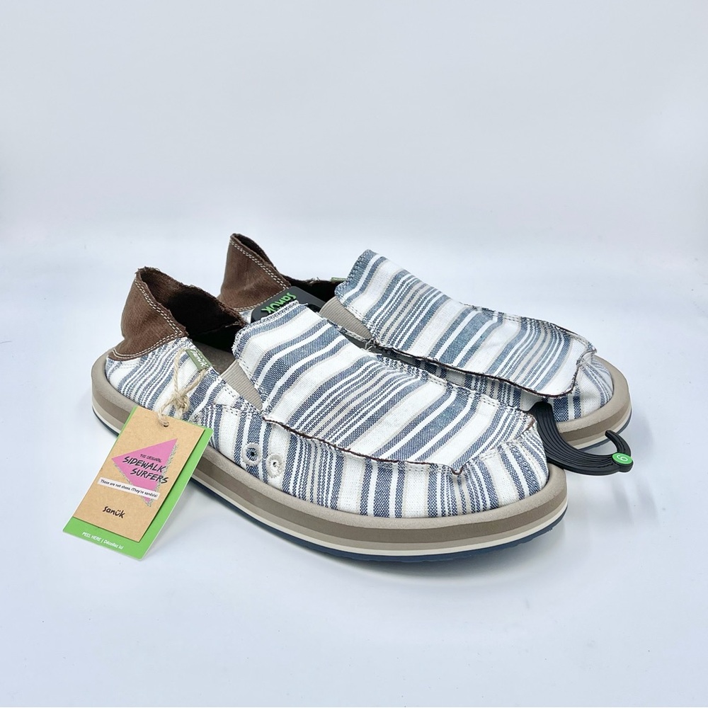 NEW Sanuk Donny Nautical Slip On Striped Loafters Boat Shoes Men’s size 9